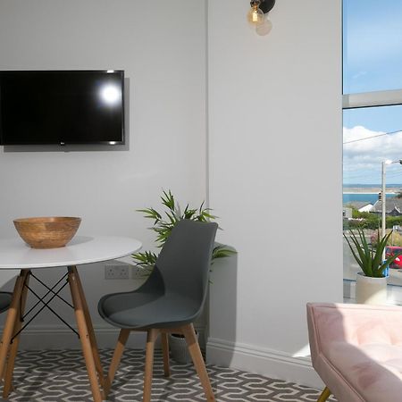 Seabreeze 3 - Seaview & Parking Apartment St Ives  Ngoại thất bức ảnh